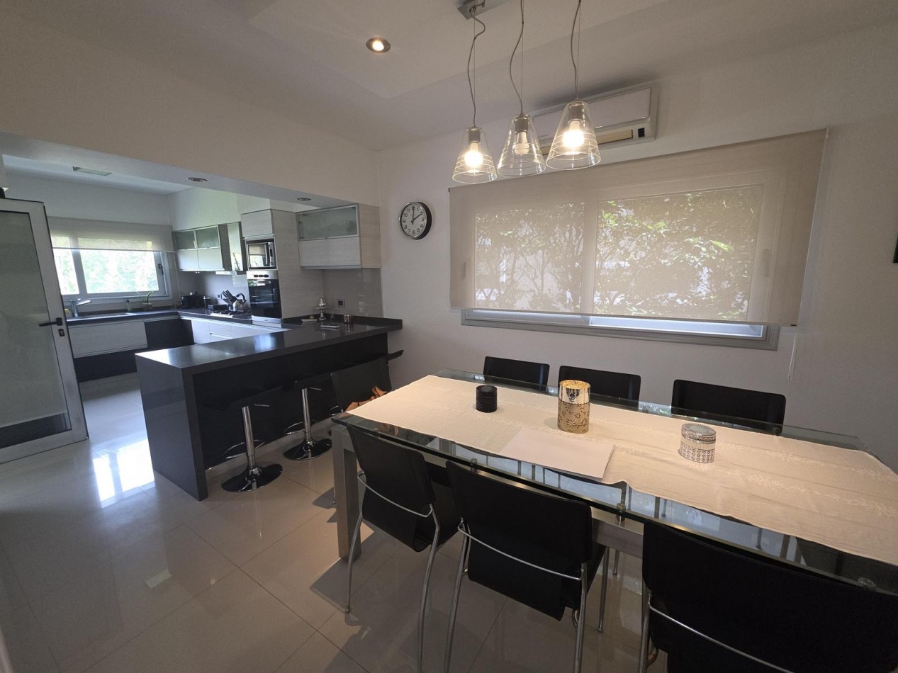 Altos de Hudson - Espectacular casa en venta